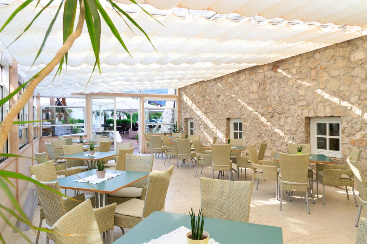 Hotel Teutschhaus Cortina Sulla Strada del Vino Ngoại thất bức ảnh